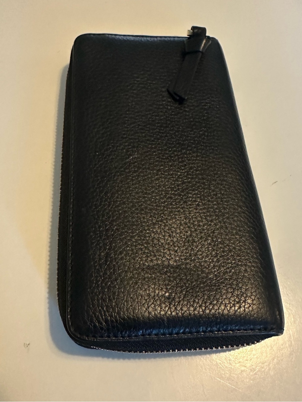 Tory Burch Black Leather Zip-Around Wallet with Gold Color Logo - Picture 4 of 9